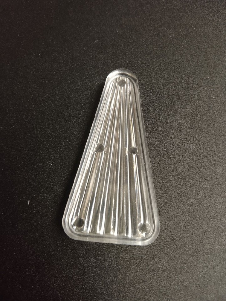 Insert - Triangle 2" - Clear