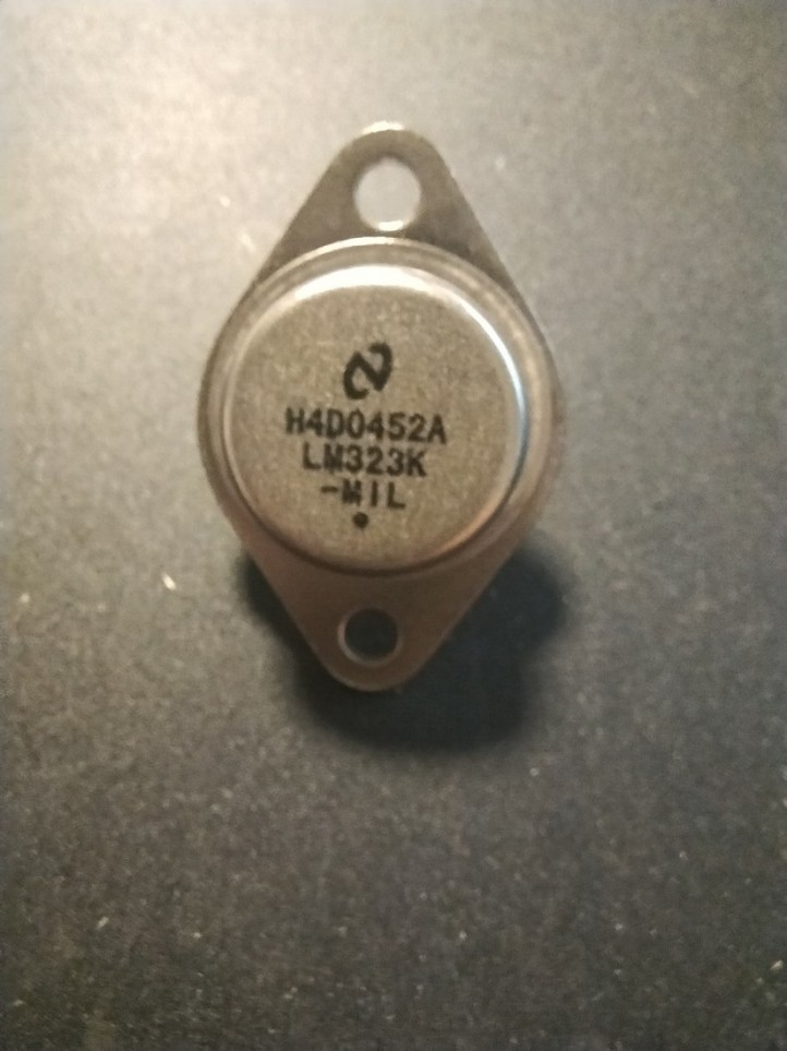Voltage Regulator - LM323K  +5V