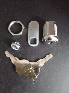 Serrure 7/8" - Came 1-1/4" - Chromée - Clé Unique