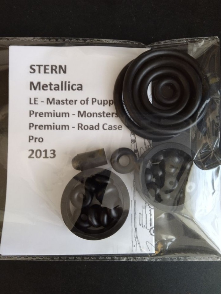 STERN - Metallica - LE / Premiums / Pro - 2013