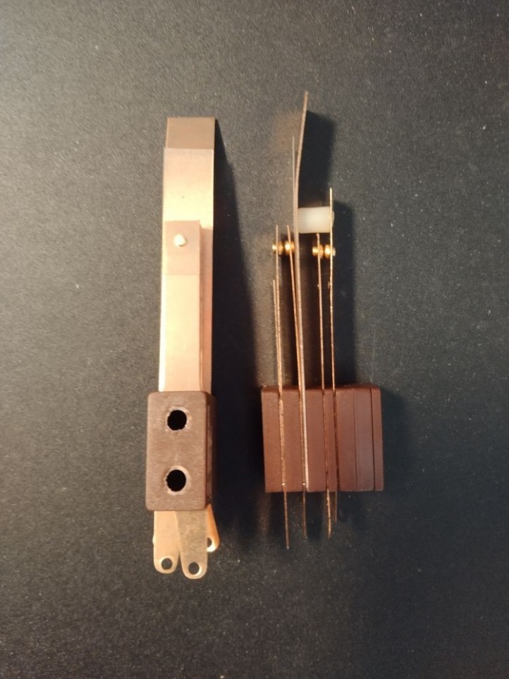 Flipper Cabinet Double Switch - STERN - 500-6890-01