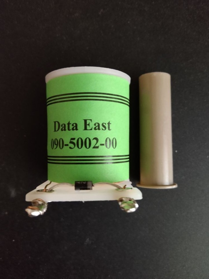 DATA EAST -  090-5002-00