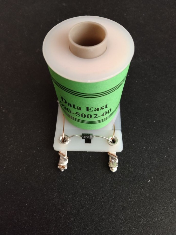 DATA EAST -  090-5002-00