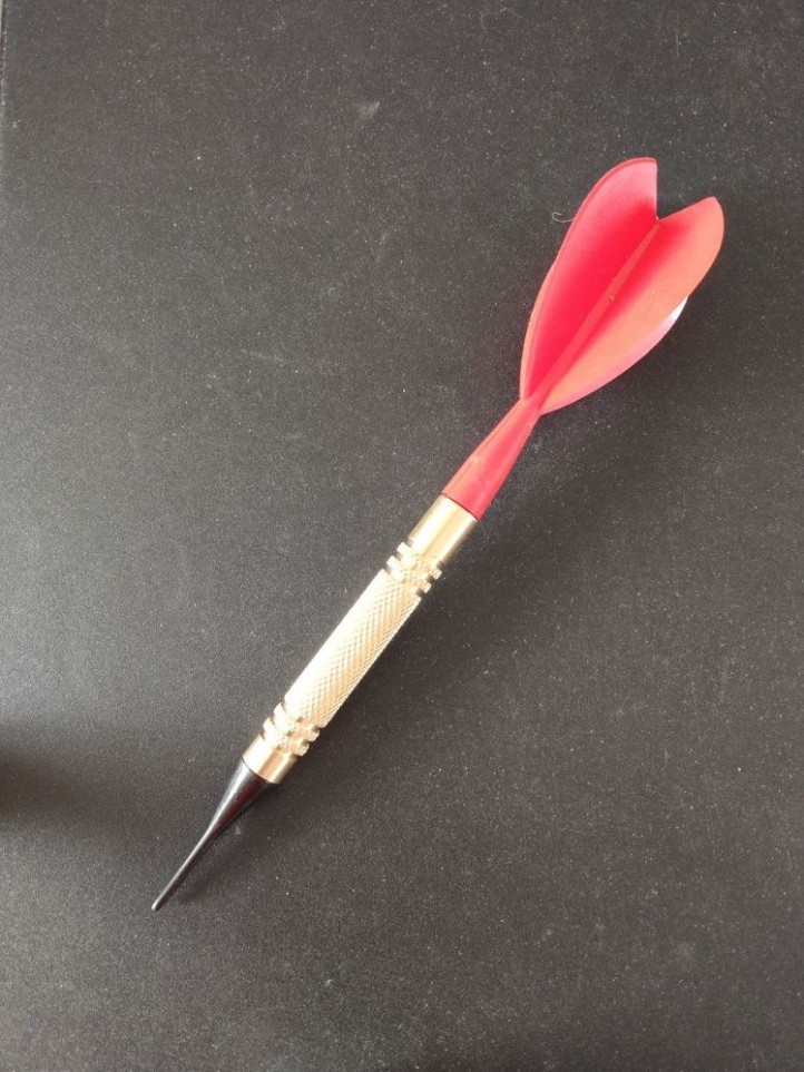 Dart - Brass / Plastic - Red