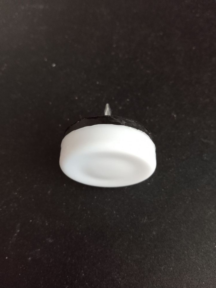 Patin à Clou - Plastique Blanc - 24mm