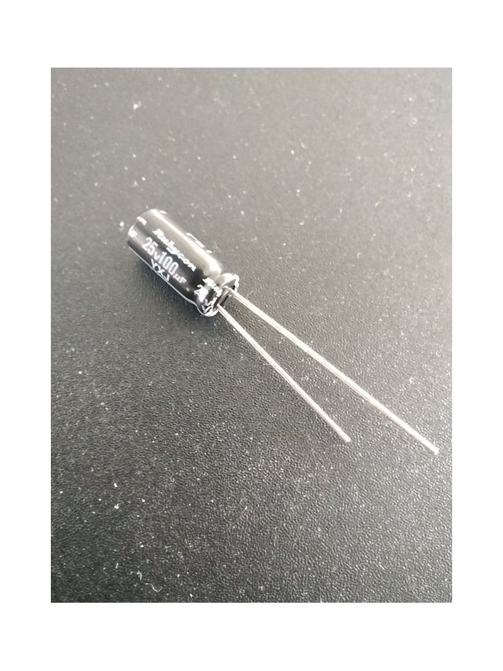 Condensateur Electrolytique - Radial - 25V / 100µF