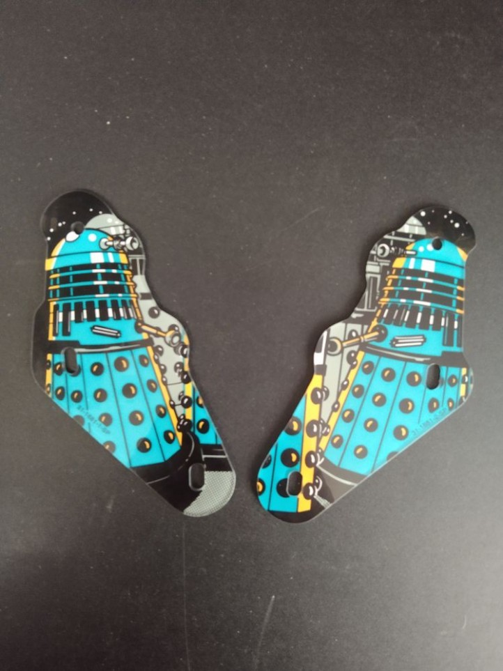 BALLY - Dr. Who - Slingshots