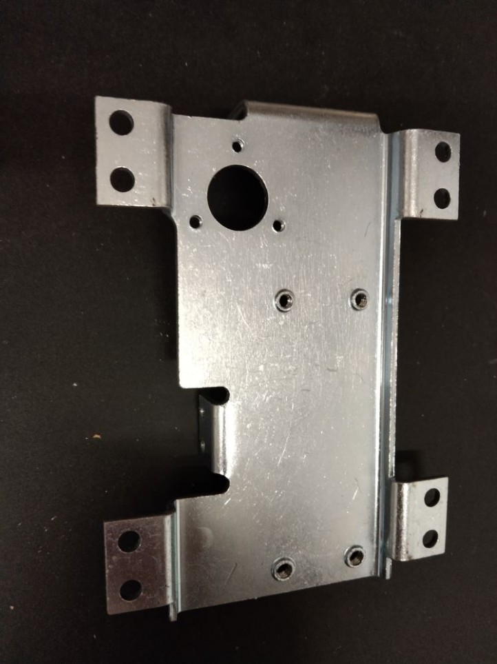 DATA EAST / SEGA / STERN - Flipper Bracket Base Plate Assembly - 515-6617-00 / 535-7275-00 - Right