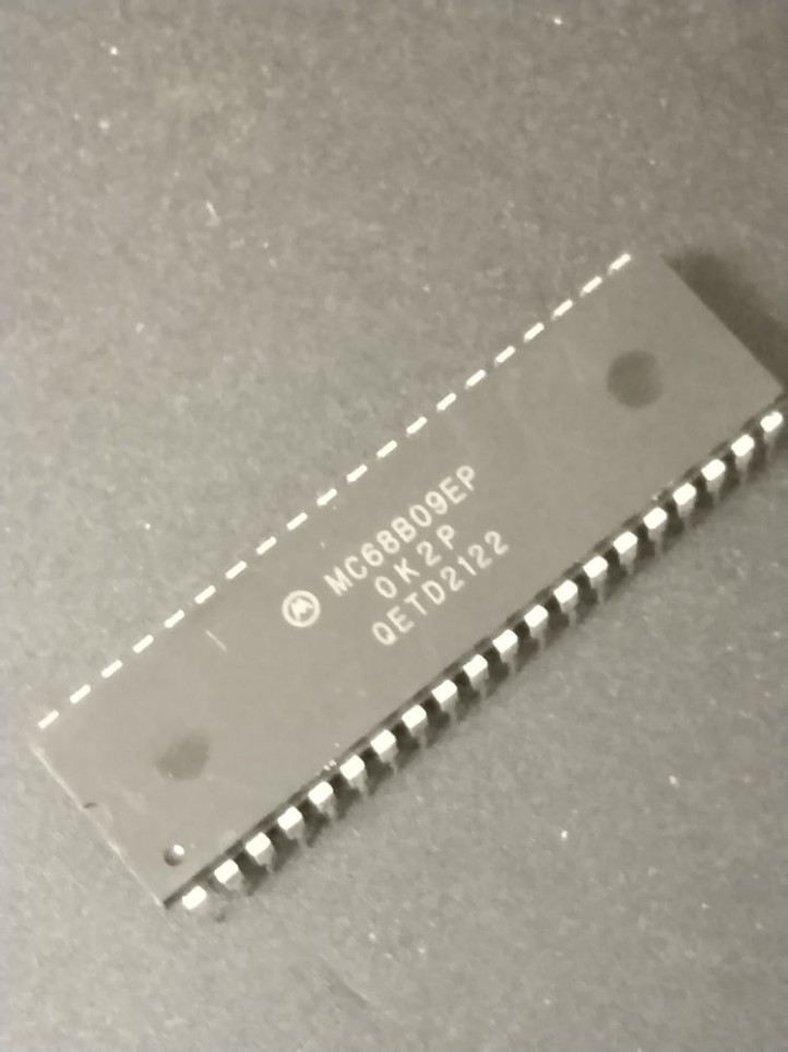 I.C. - MC6809P