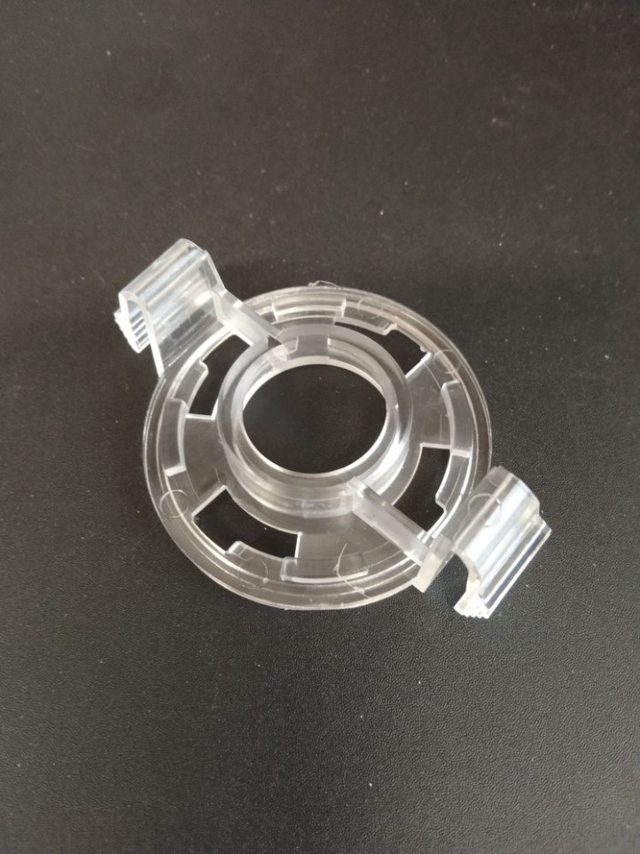 Twist Lightning Dome Receptacle