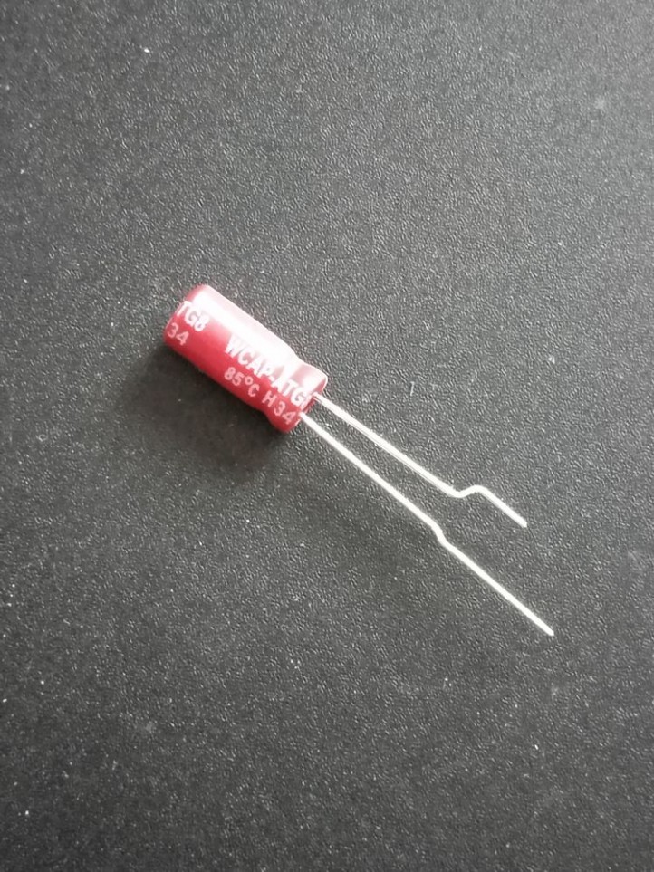 Condensateur Electrolytique - Radial - 25V / 22µF