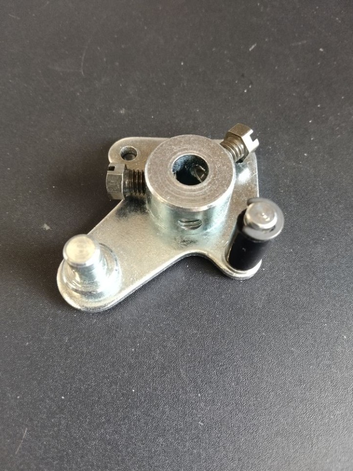GOTTLIEB - Flipper Crank - 26013 - Right