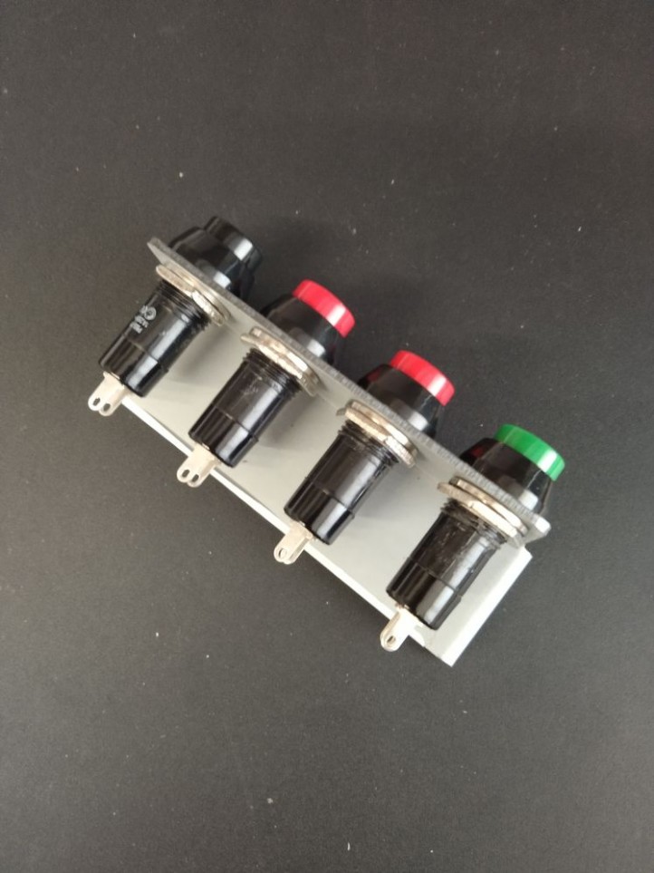 Pushbutton Service Switch - STERN - 4 Bank 10-4300-XXX