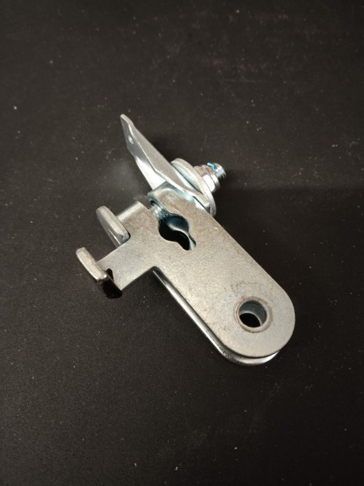 BALLY / WILLIAMS - Flipper Crank - A-17050-R - Right