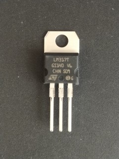Régulateur - LM317T