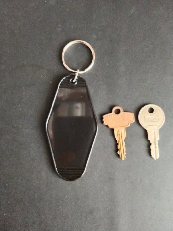 Key Holder - The Addams Family - Mortuary