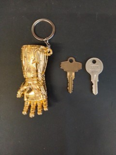 Porte Clé - Avengers - Gant - 3D