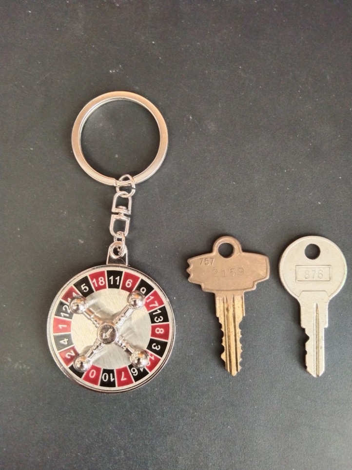 Key Holder - Casino - Roulette Spinner