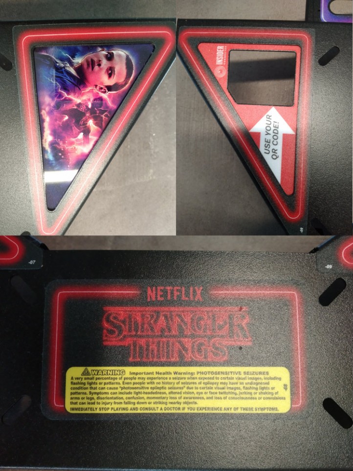 STERN - Stranger Things - Apron avec Insider - Officiel
