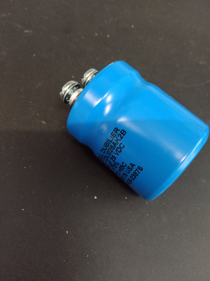 Capacitor Electrolytic - Screw Terminal - 25V / 12000µF