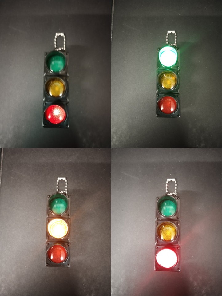 Key Holder - The Getaway High Speed II - Lit Traffic Light - 3D