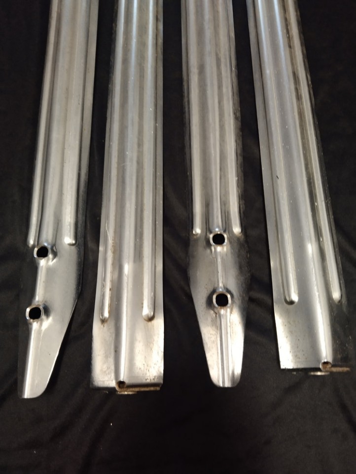 BALLY / WILLIAMS - 4x Legs WPC - 28-1/2"