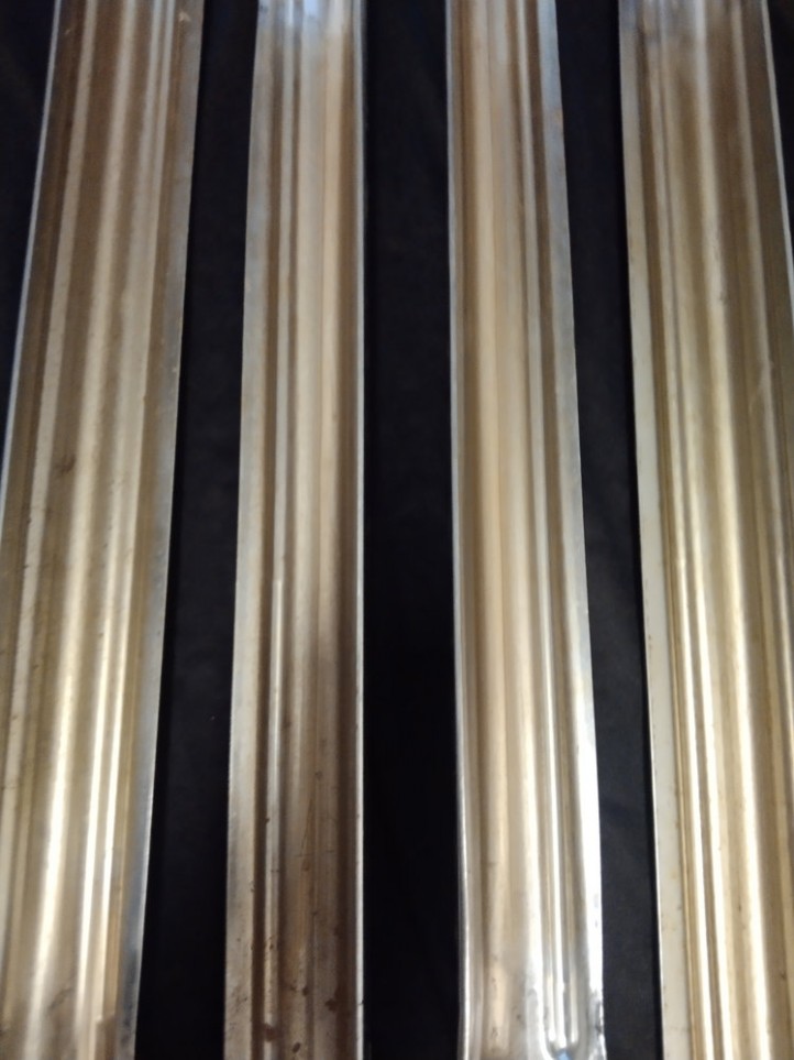 BALLY / WILLIAMS - 4x Legs WPC - 28-1/2"