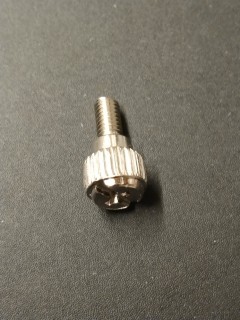 Thumb screw - coin mech
