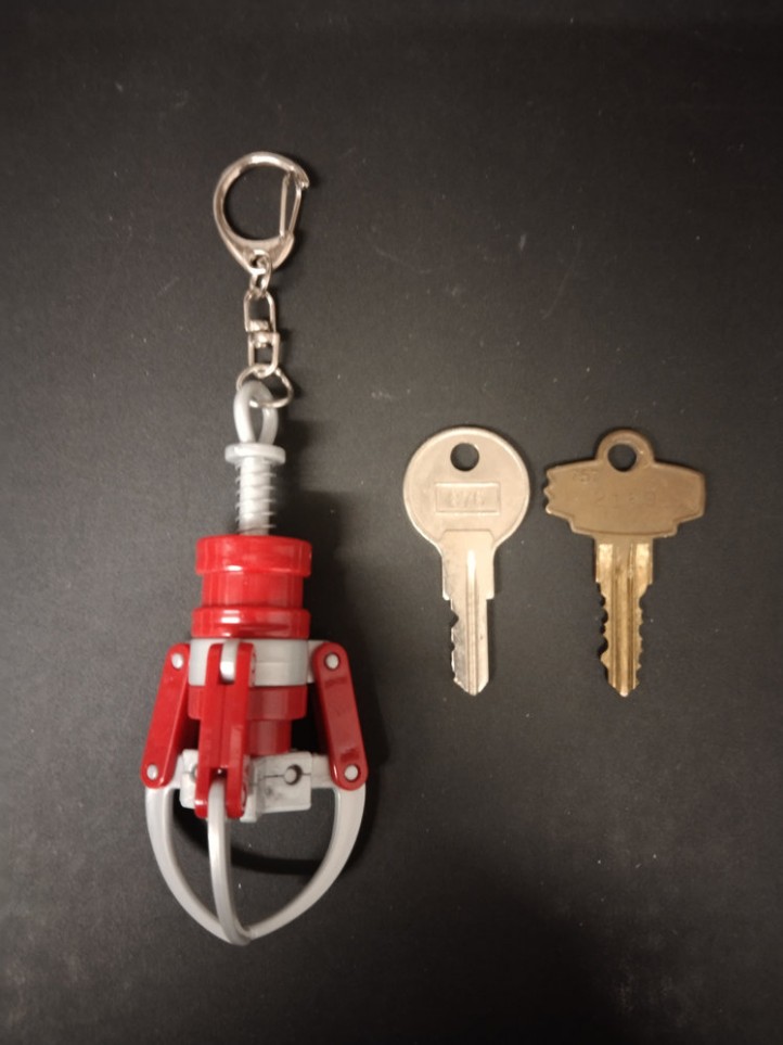 Key Holder - Crane Claw Machine - 3D
