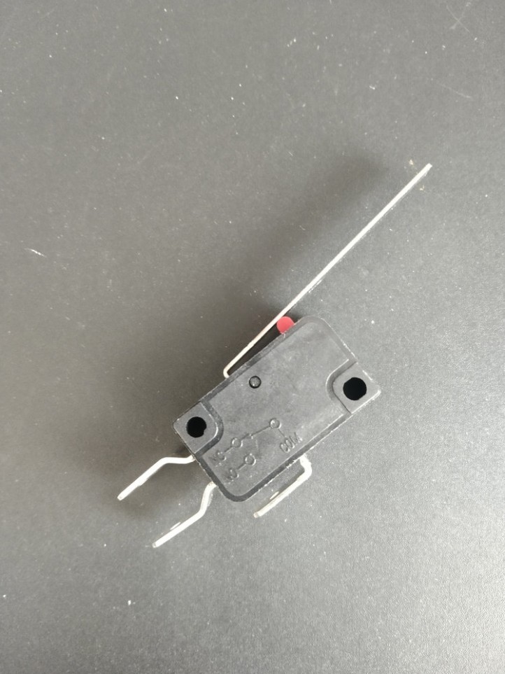 DATA EAST / SEGA / STERN - Micro Switch - 180-5129-00