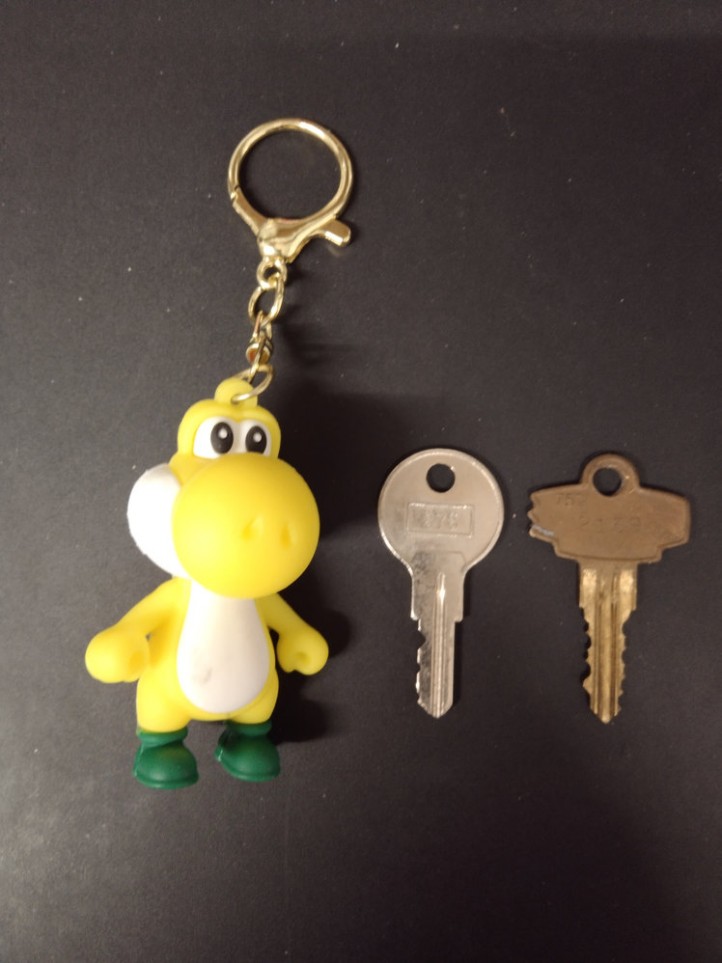 Key Holder - Mario - Yoshi / Yellow - 3D