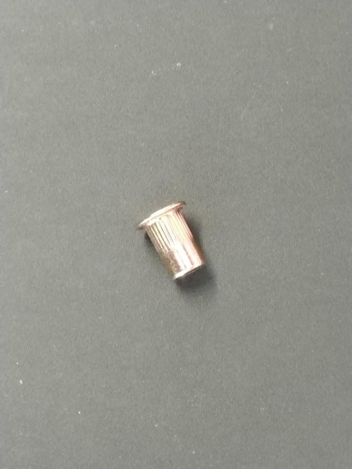 Rivet Nut - 8-32
