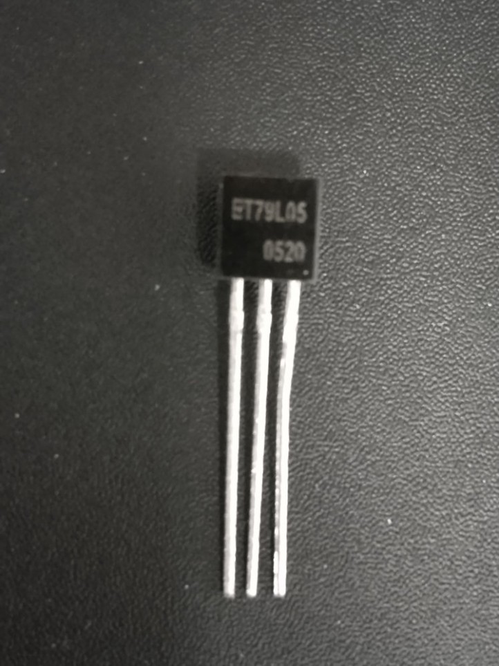 Voltage Regulator - 79L05  -5V