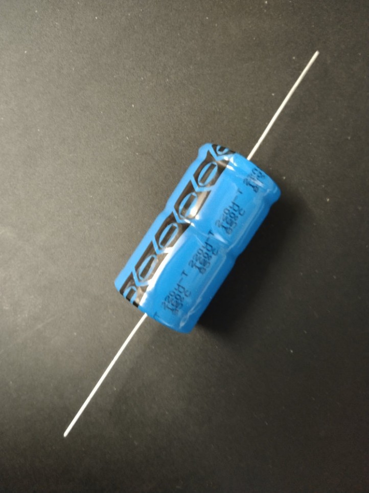 Capacitor Electrolytic - Axial - 160V / 220µF