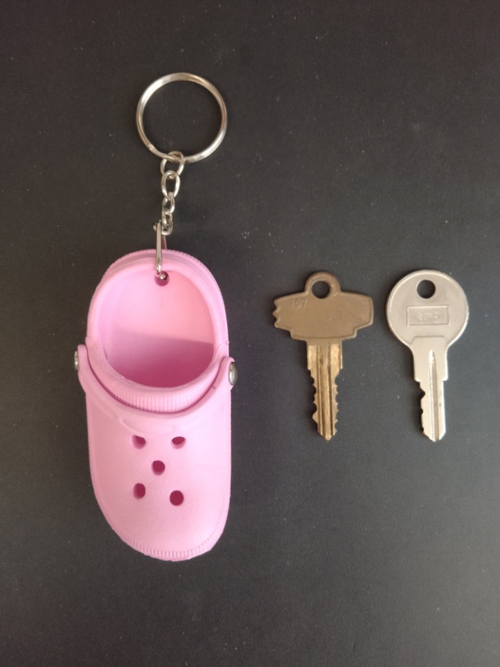 Porte Clé - Chaussures - Crocs Rose - 3D