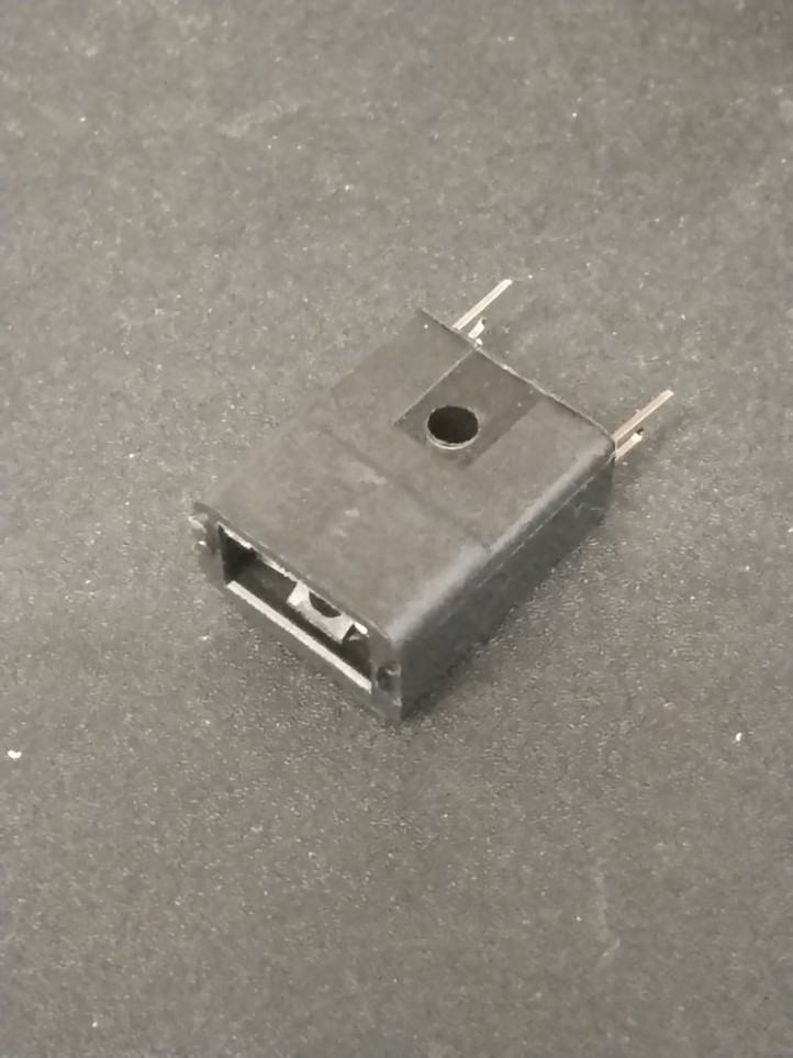 Socket T10
