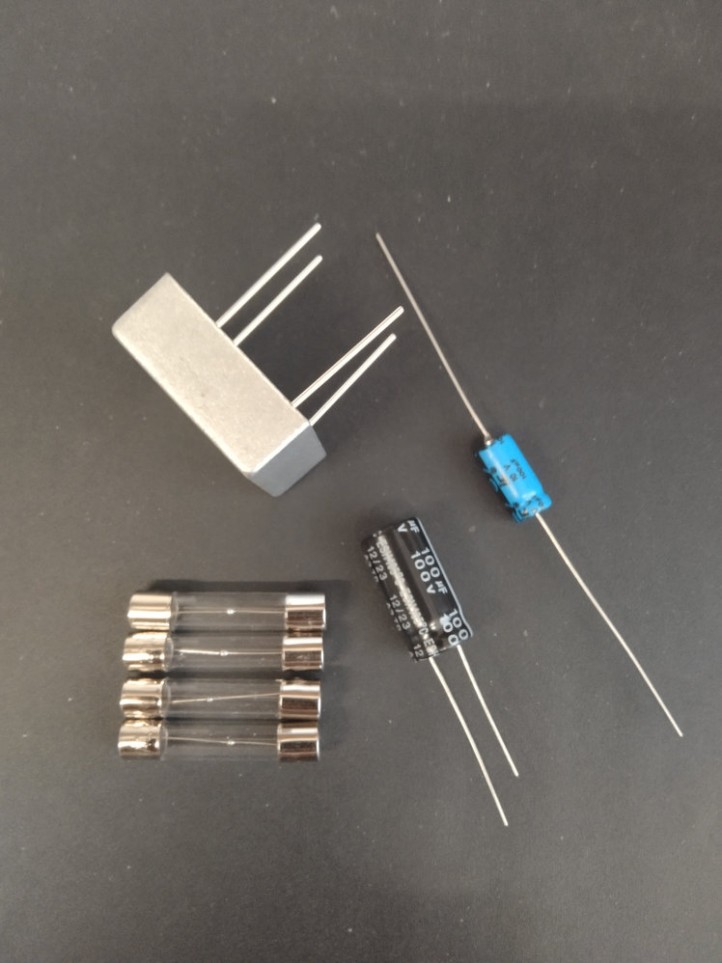 BALLY / WILLIAMS - WPC - Fliptronic II Board - A-15472 - Capacitors Kit